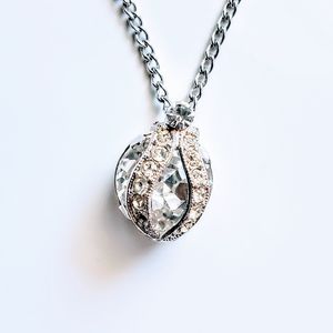 VTG Signed Eisenberg Crystal & Silver Necklace